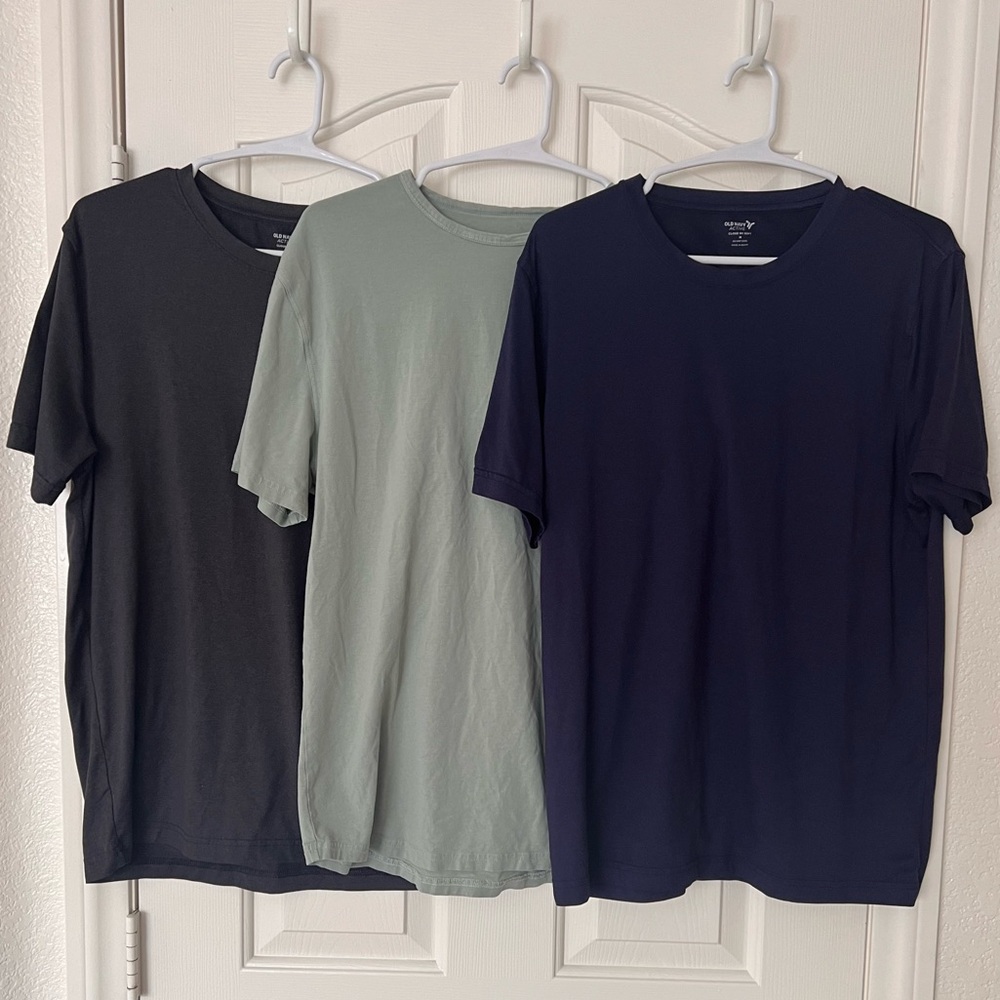 Short Sleeve, Soft Crew T-Shirts in Charcoal, Sage, Navy